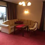 Hotel Batzenhaeusl 4*