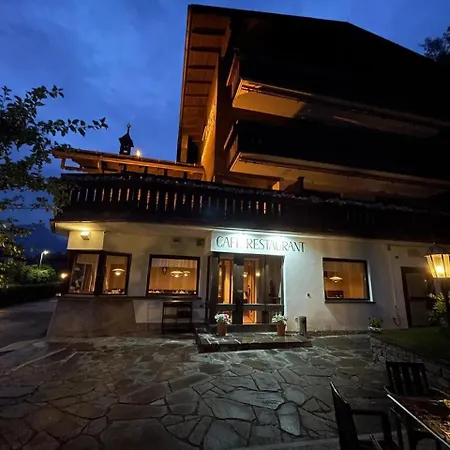 Szálloda Batzenhaeusl Lans