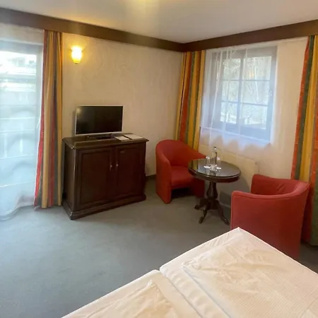 Szálloda Batzenhaeusl Lans