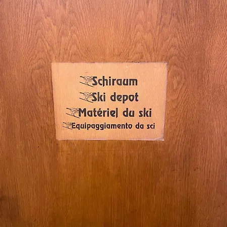 Batzenhaeusl Szálloda Lans