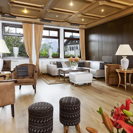 Batzenhaeusl Szálloda 4*