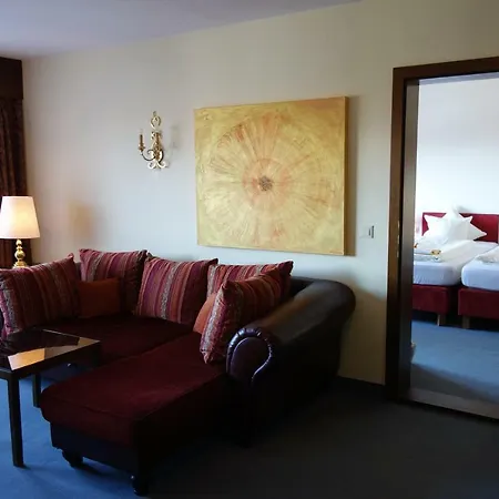 Batzenhaeusl Szálloda Lans