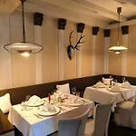 Batzenhaeusl Hotel Lans