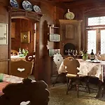 Batzenhaeusl Hotel 4*