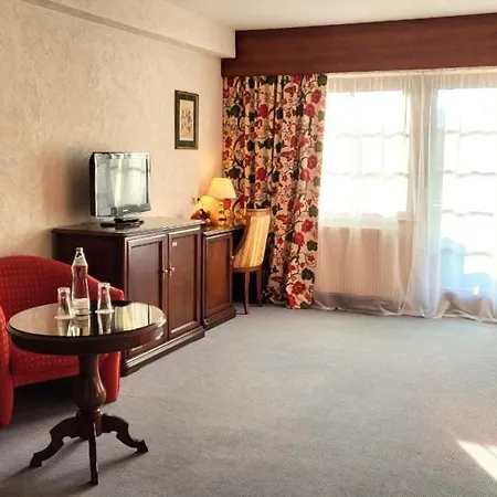 Batzenhaeusl Otel