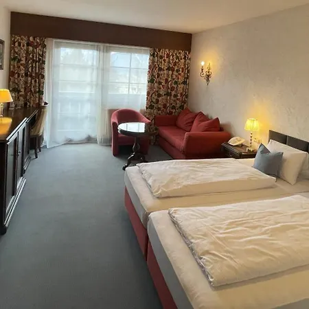 Batzenhaeusl Otel 4*